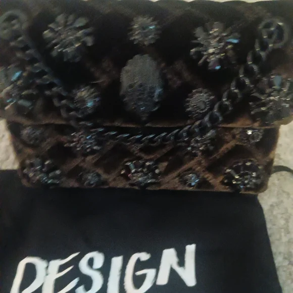 Beautiful Chocolate Brown Kurt Geiger Purse With Black Chain And Accents - Picture 2 of 3